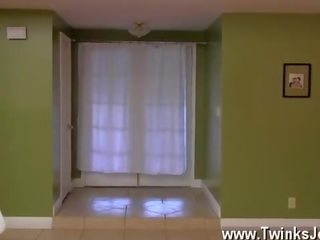男 车型 什么时候 虎背熊腰，脚蹬 christopher
