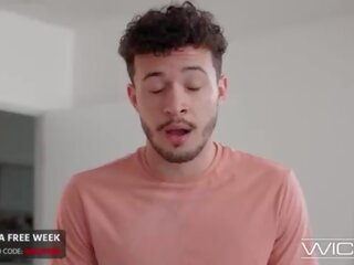 Злий - payton preslee отримує промоклий в liquids і трахкав жорсткий