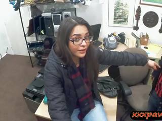 দম্পতি মাই মাতাল দ্বারা গরম থেকে trot pawn stripling (new! 15 sep 2018)