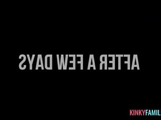 Білявка pixie трахкав в a загальна спальня